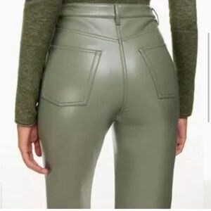 Aritzia Melina Pant